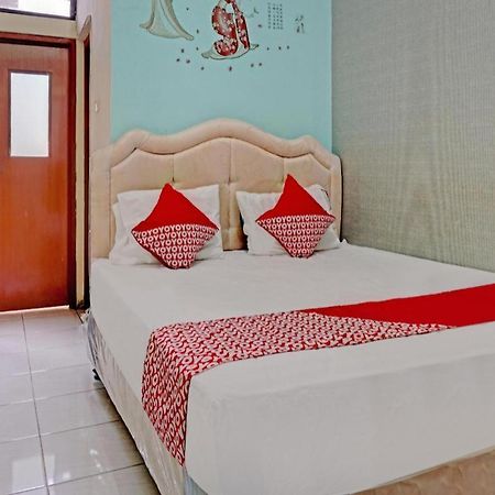 Oyo 90489 Kejora Homestay Jakarta Ngoại thất bức ảnh